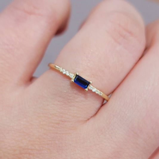 14k Gold Sapphire and Diamond Ring