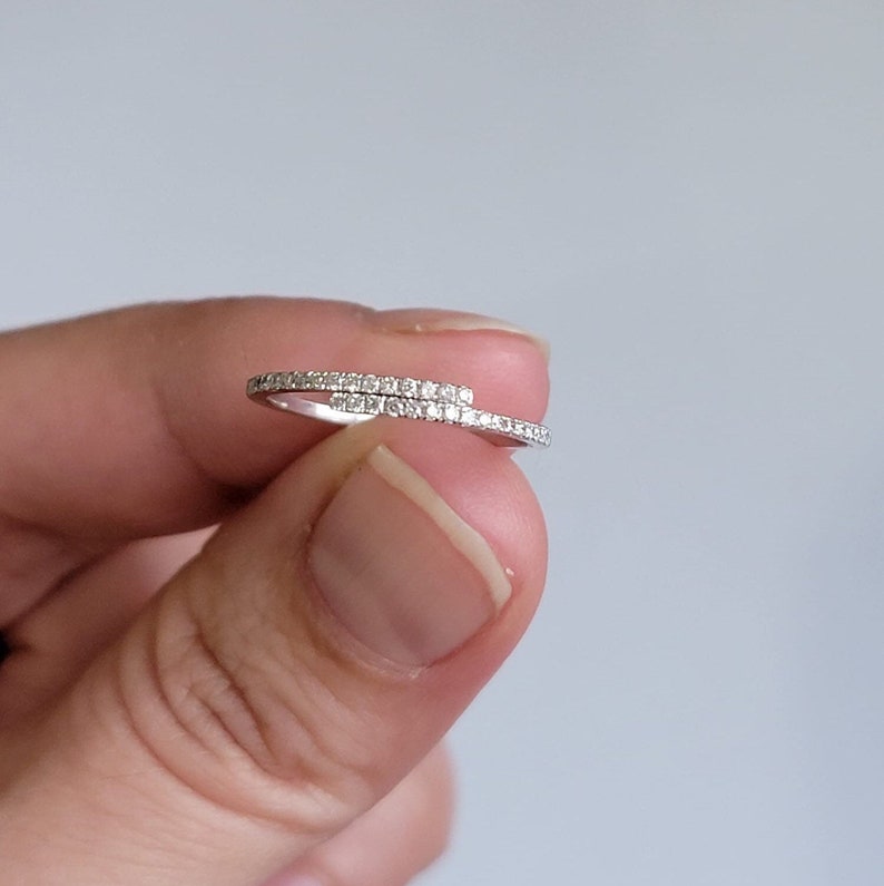 14K SOLID WHITE GOLD RING, CROSS OVER NATURAL DIAMOND BAND