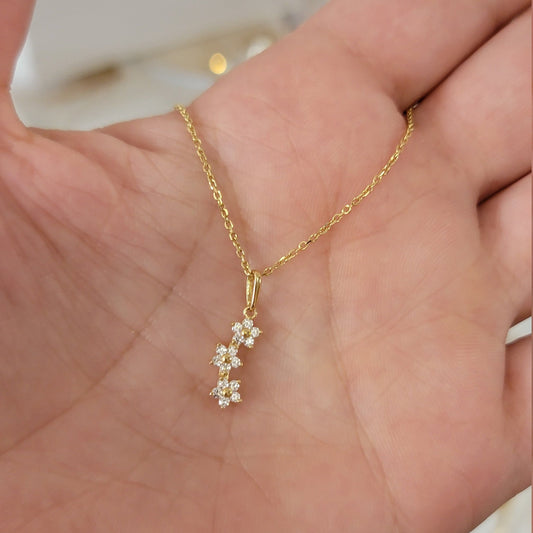 14K Yellow Gold Diamond Necklace, Diamond Flower Necklace for Women, Natural Diamond Charm Necklace, Dainty Necklace, Minimalist Necklace