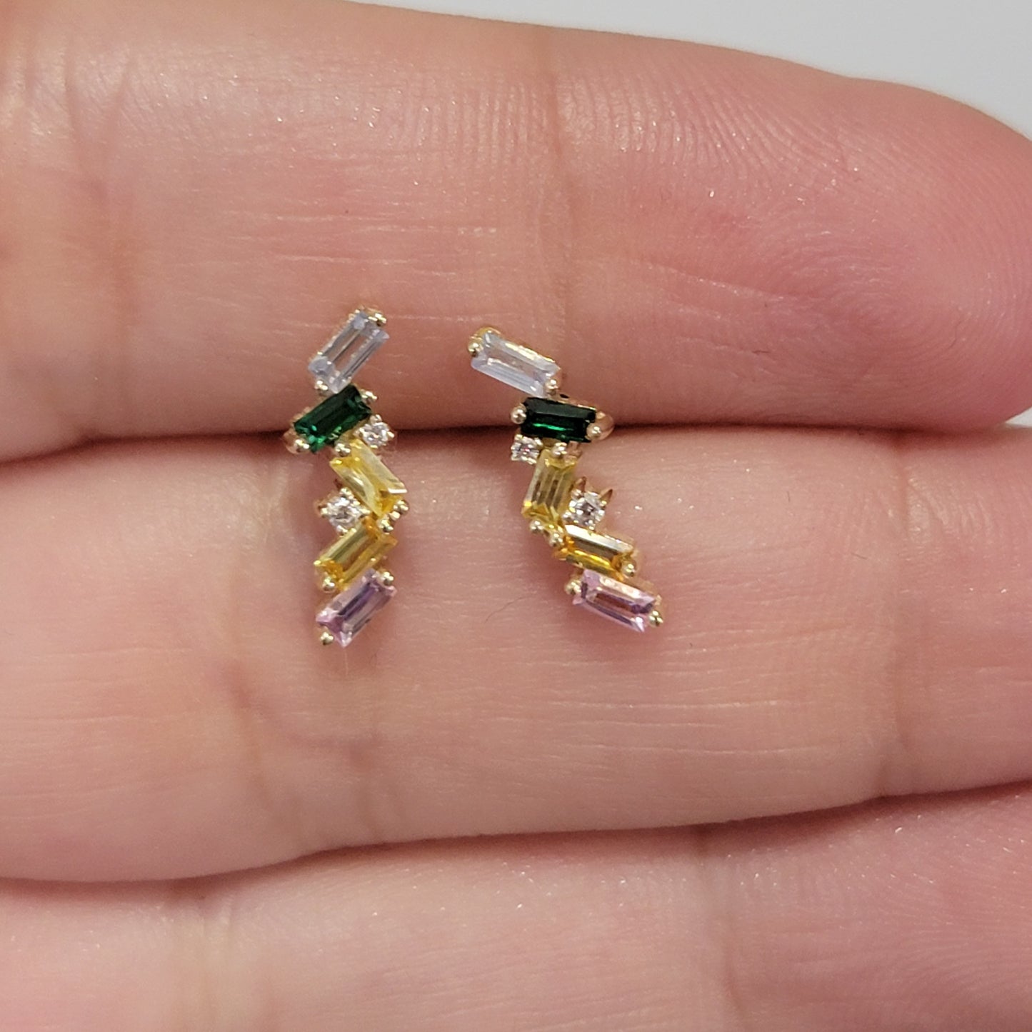 Cluster Stud Earrings, Color Gem Diamond Earrings, 14k Solid Gold Earrings, Rainbow Earrings, Multicolor Gem Stud Earrings, Dainty Studs