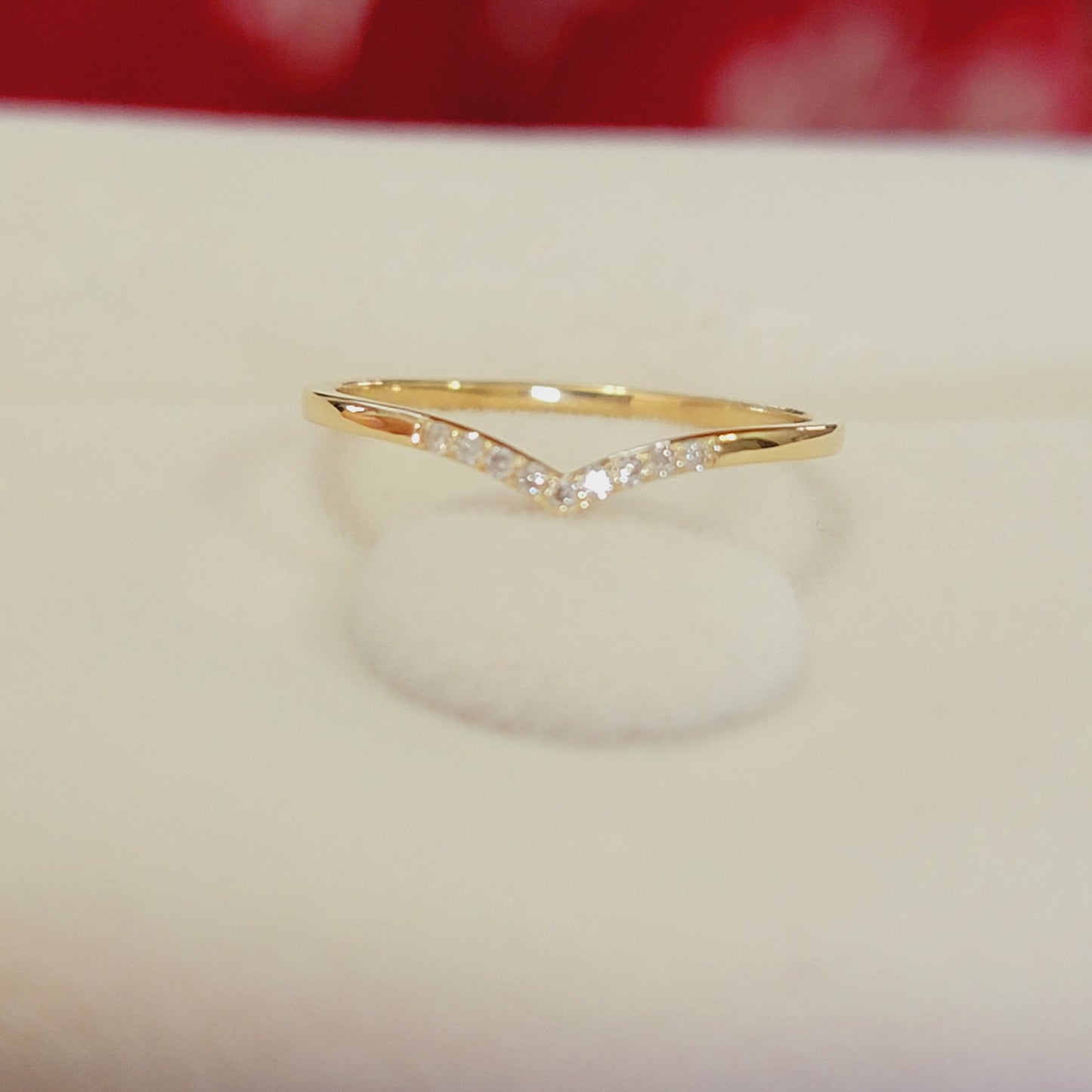 Curved Diamond Ring, Dainty Gold Ring for Women, 14 k Gold Diamond Wedding Band, V Shape Stacking Rose Gold Ring, Matching Band, Bridal Ring