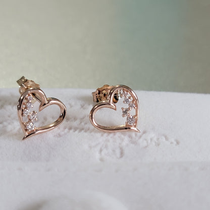 Diamond Earrings, Heart Earrings, Gold Studs, 14k Gold Earrings, Diamond Heart Stud Earrings, Heart Studs, Women Earrings, Diamond Studs