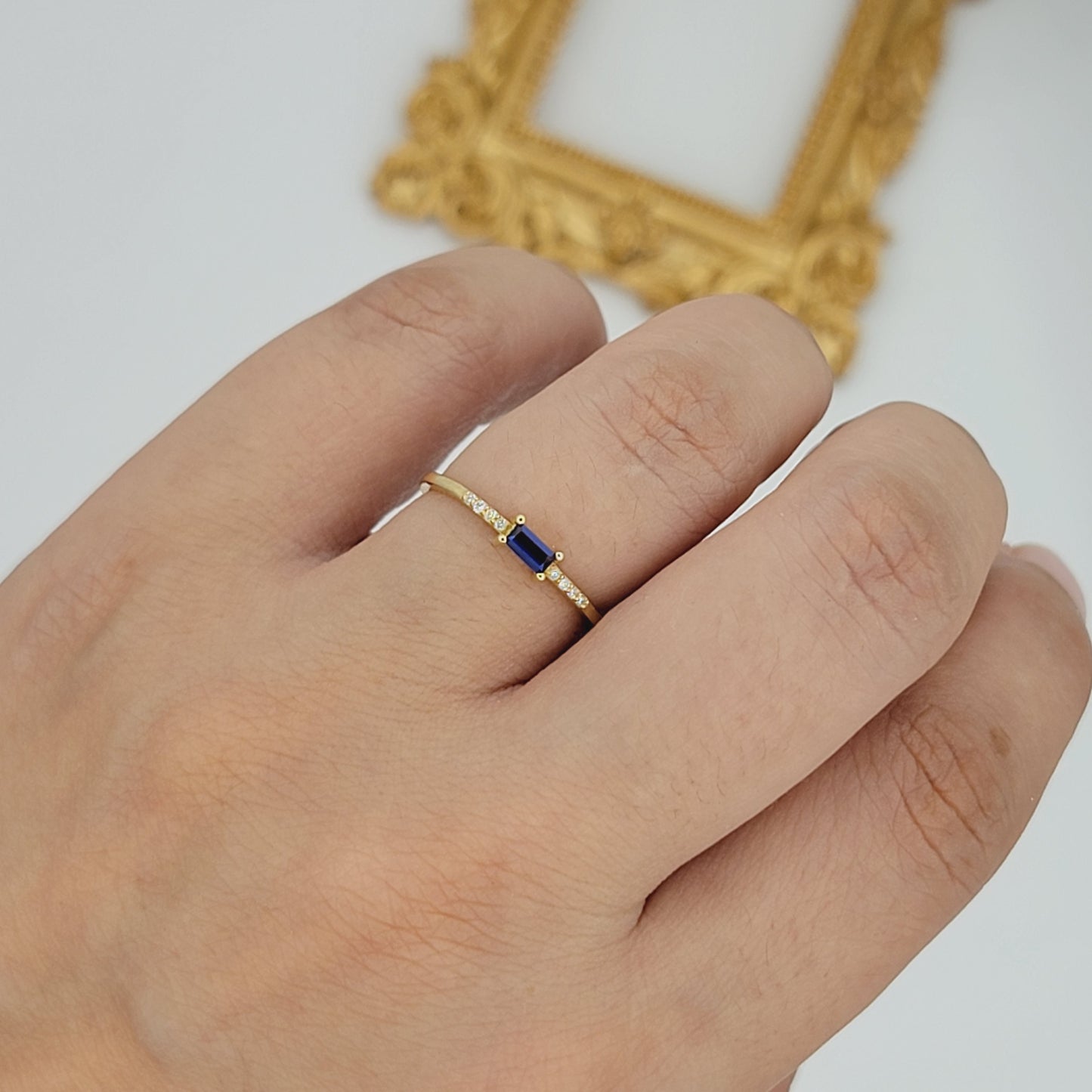 14k Gold Sapphire and Diamond Ring