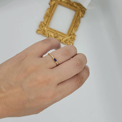 14k Gold Sapphire and Diamond Ring