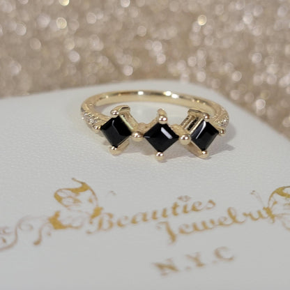 Black Onyx & Diamond Engagement Ring, Diamond Ring, Black Onyx Ring, Black Stone Ring, 14k Gold Ring, Black Stone Ring, Gold Black Ring
