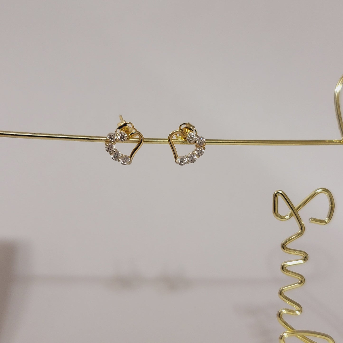 Diamond Earrings, 14k Solid Gold Earrings, Minimalist Earrings, Heart Studs, Stud Earrings, Tiny Stud Earrings, Heart Diamond Stud for Mom