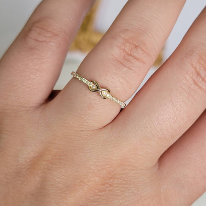 Infinity Style Diamond Ring in 14k Solid Gold / Dainty Diamond Wedding Band / Infinity Symbol Ring for Women