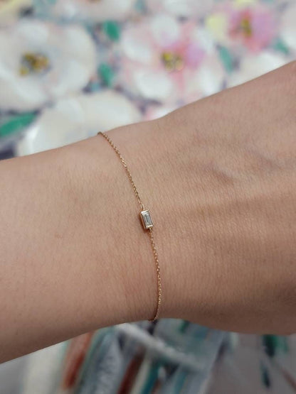 14K Gold Dainty Diamond Baguette Bracelet