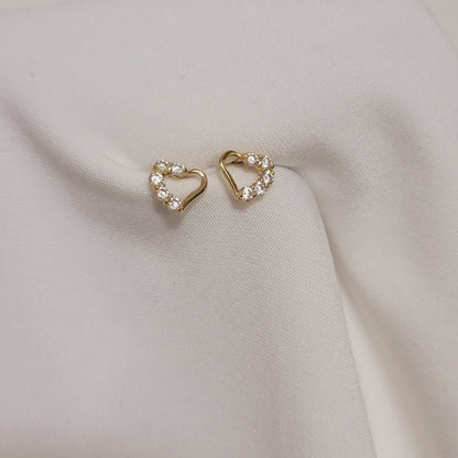 Diamond Earrings, 14k Solid Gold Earrings, Minimalist Earrings, Heart Studs, Stud Earrings, Tiny Stud Earrings, Heart Diamond Stud for Mom