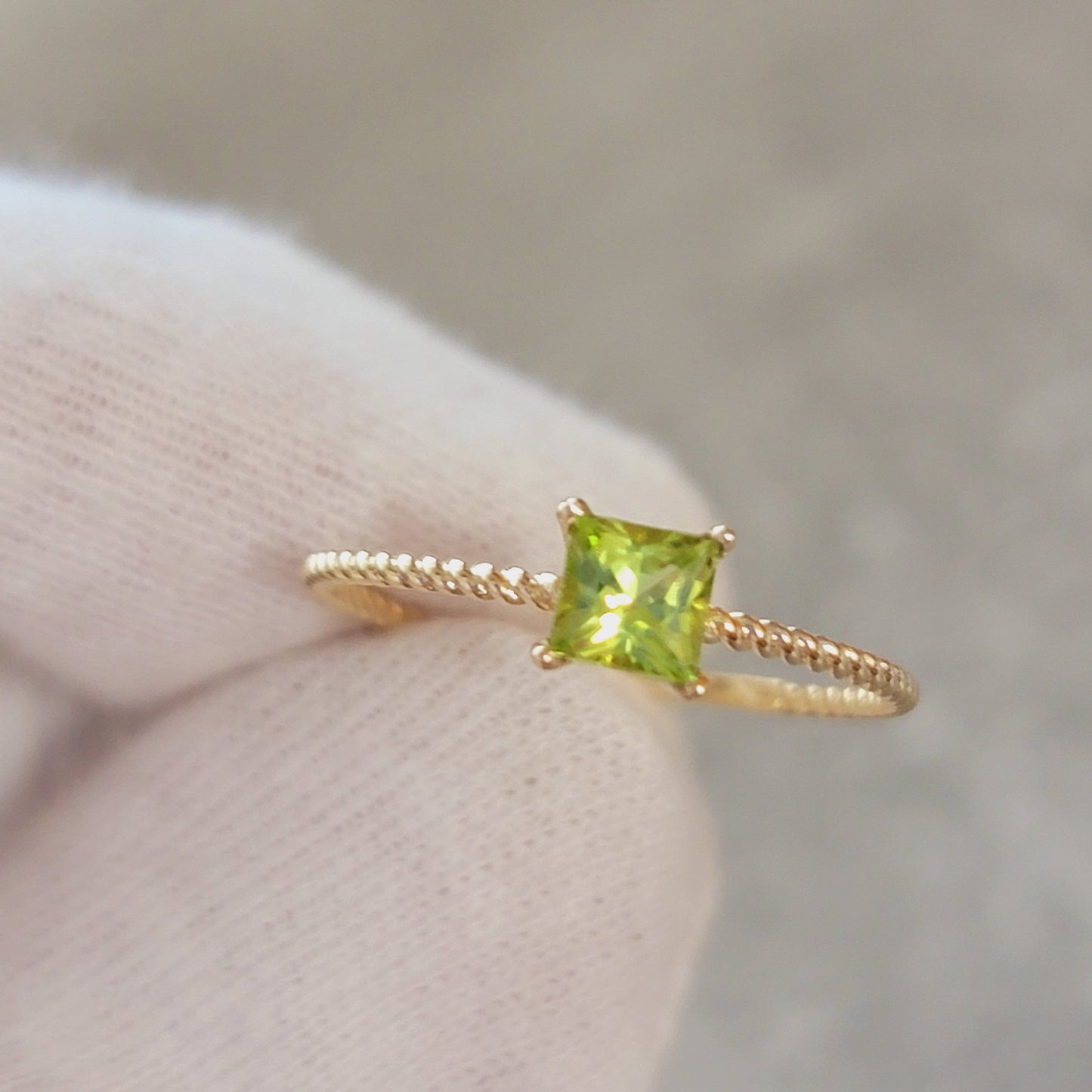 14k Solid Gold Peridot Ring