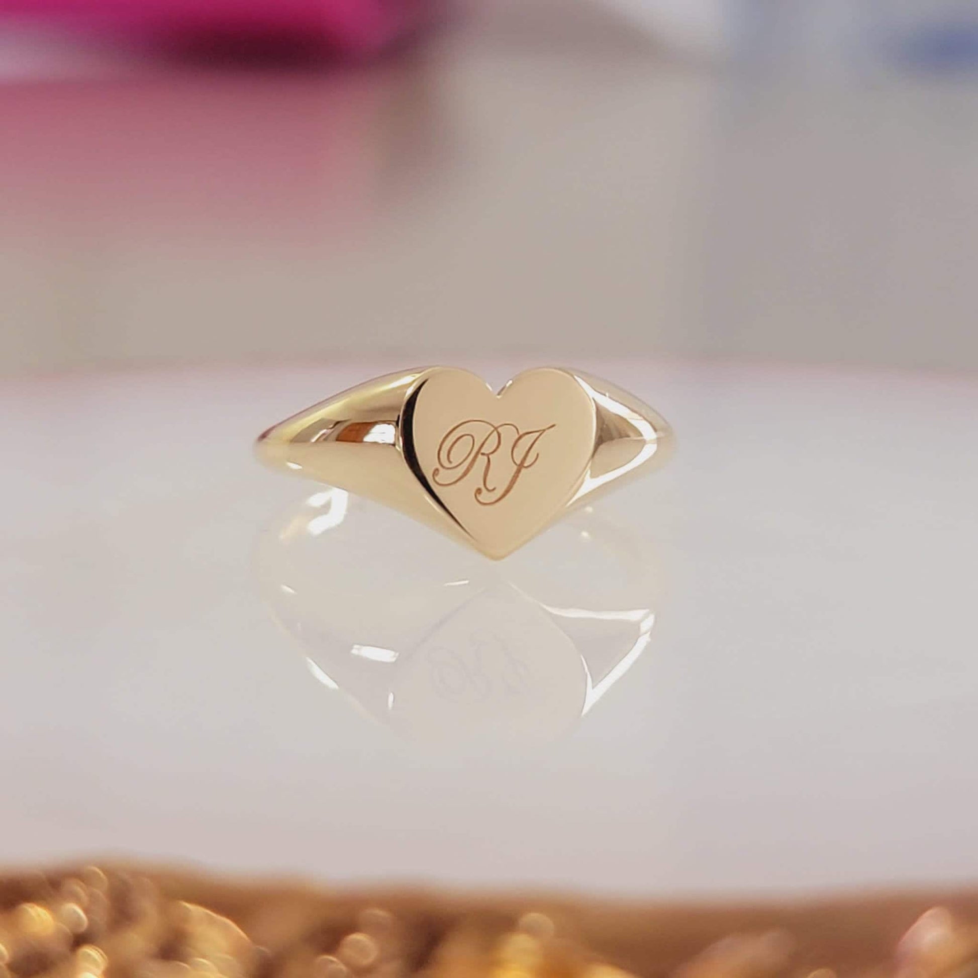 14k Heart shape signet ring