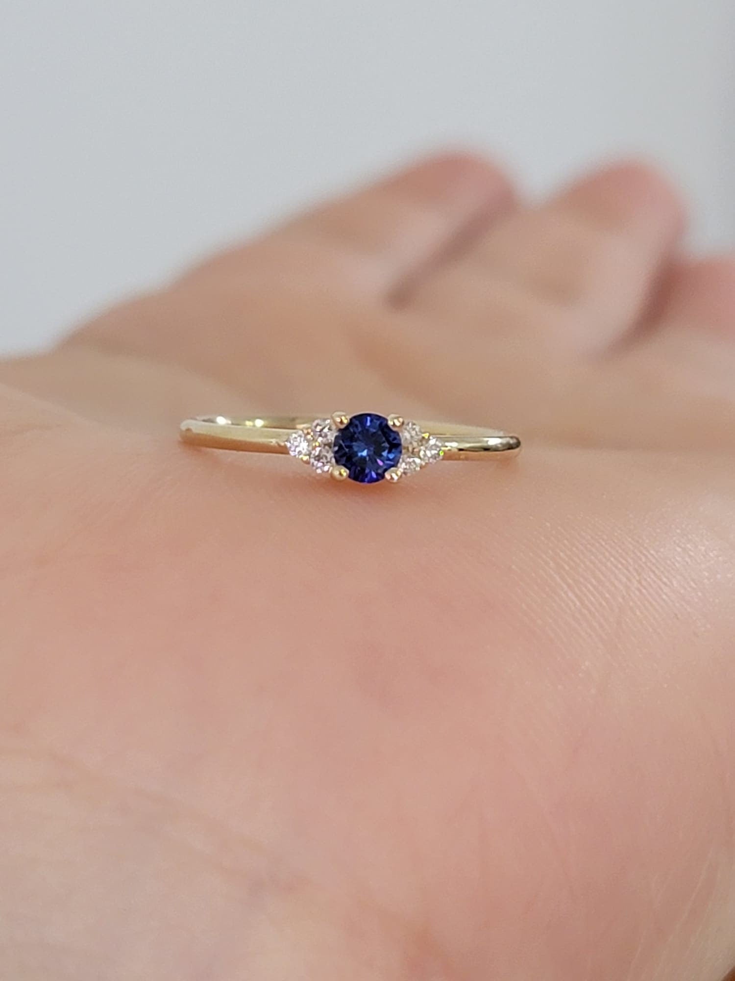 Genuine  Blue sapphire and Vs diamond engagement ring
